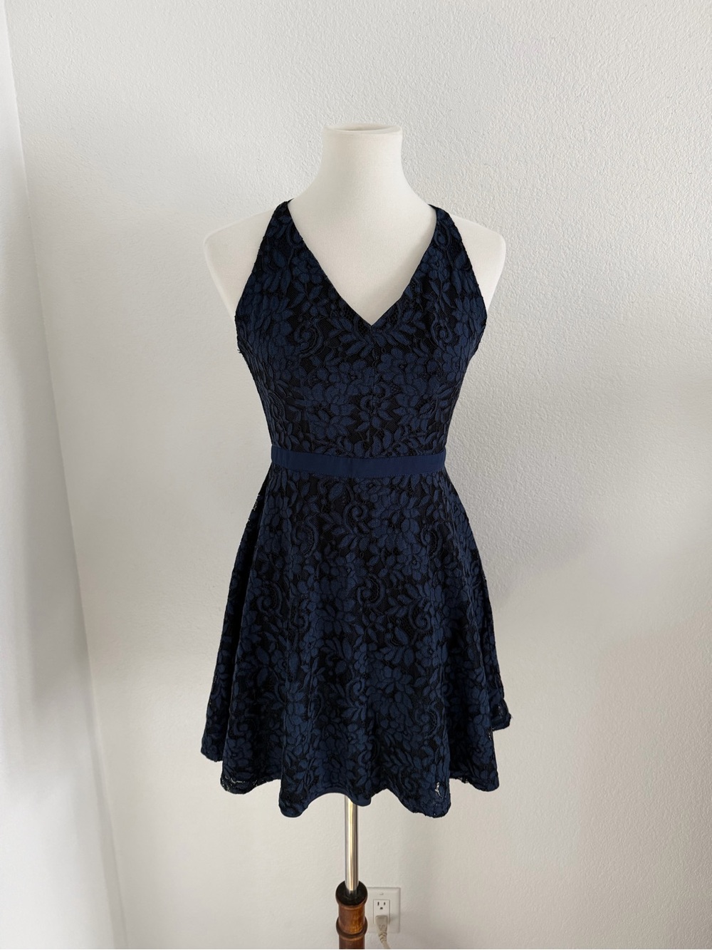 Lulus Navy Lace Skater Dress Open Back XS